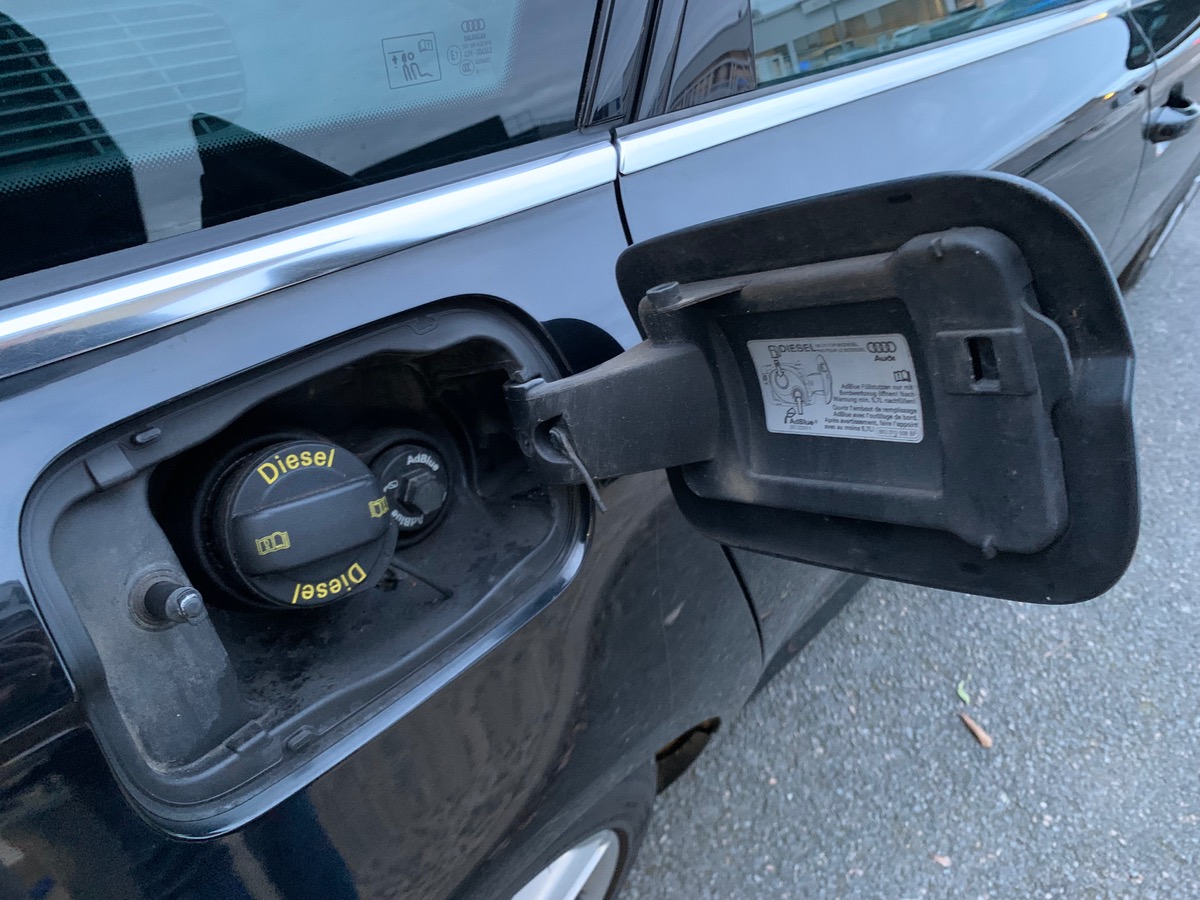 Audi A6 Avant 190 | S-line | Chauffage des sièges avant | Régulateur de vitesse | Coffre électrique