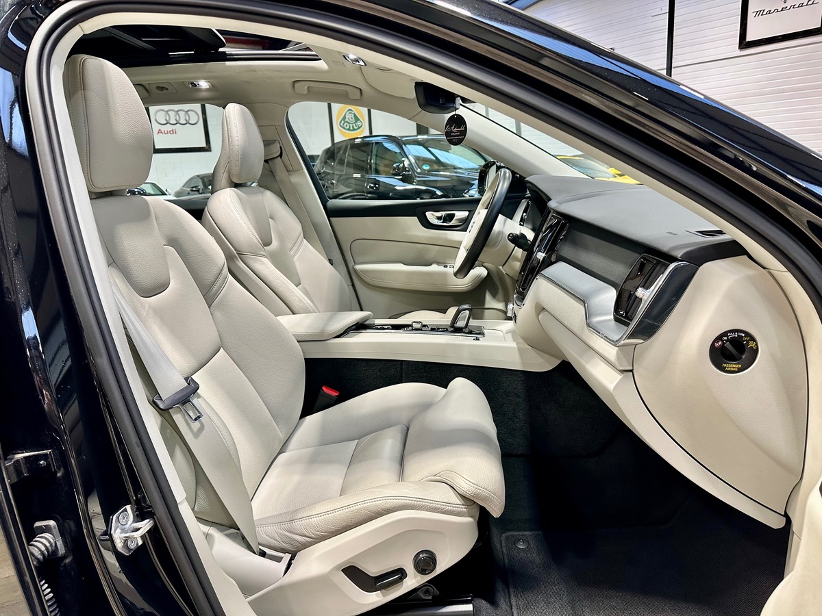 Volvo XC60 II (2) T6 Recharge AWD 253 + 87 Inscription Geartronic 8 340 Options+++ j