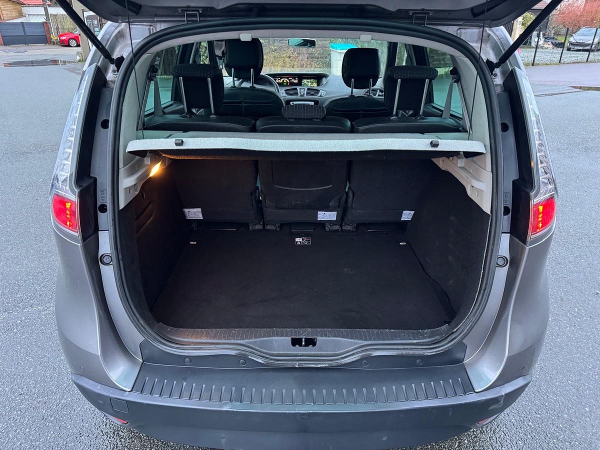 RENAULT Scenic 1.5 dci 110cv Bose Edition - Garantie