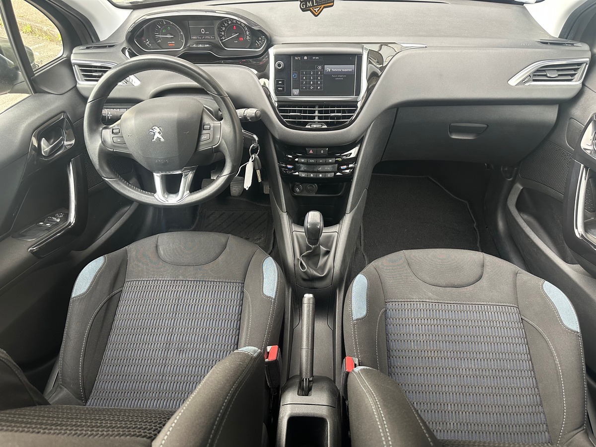 Peugeot 208 Allure 5 Portes 1.2 VTi 82 cv Distribution OK