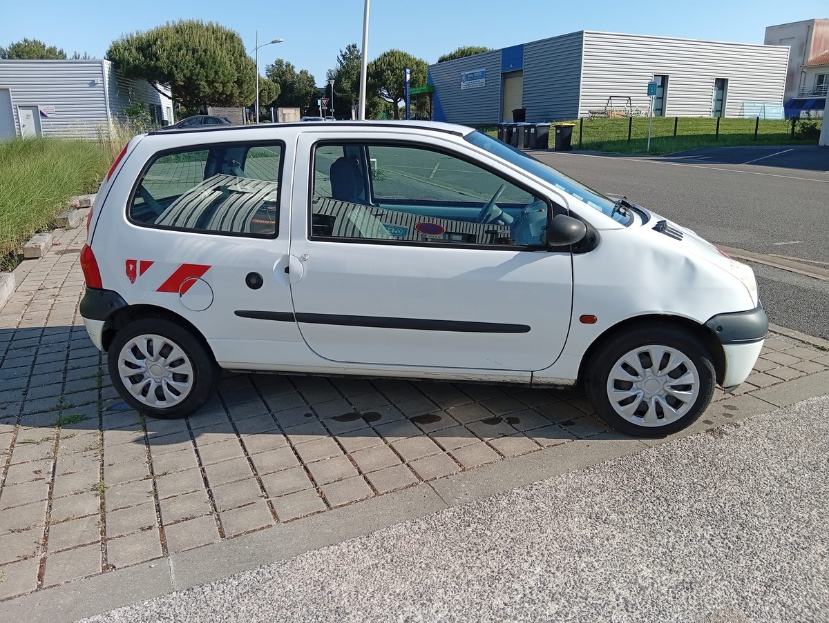 RENAULT Twingo Authentique Essence / GPL