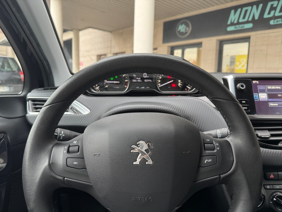 Peugeot 208 I Style 1.2 VTi 82 cv