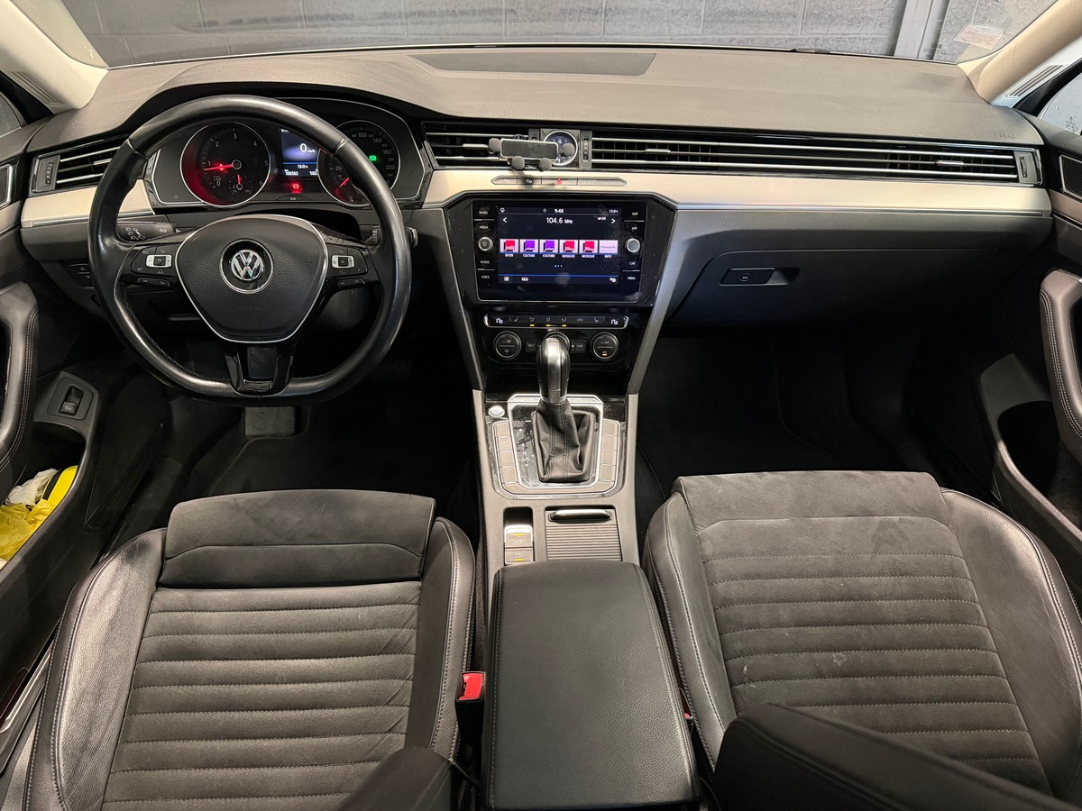 Volkswagen Passat SW Carat 2.0 tdi 150ch DSG Kit Distribution Ok