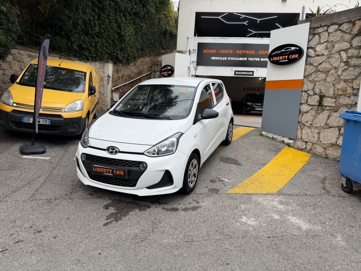 Hyundai i10 1.0 67 CV / 5 Portes / Phase 2 / Moteur à Chaine