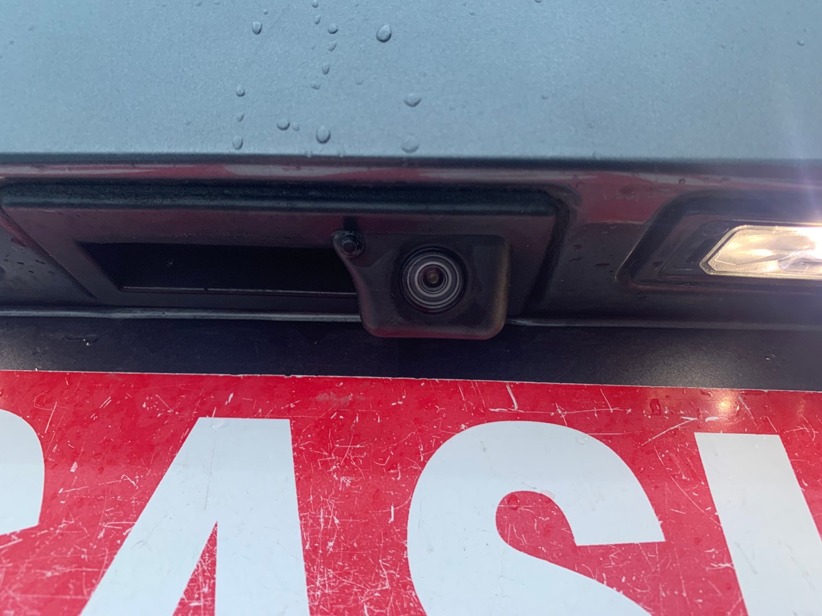 Volkswagen Touran 115 | Connect | 7 Places | Caméra recul | GPS | Bluetooth | Régulateur vitesse