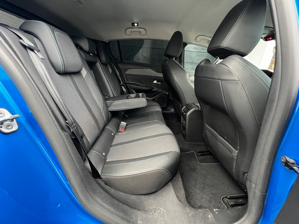 Peugeot 308 Allure 1.5 Blue HDI 130cv EAT8