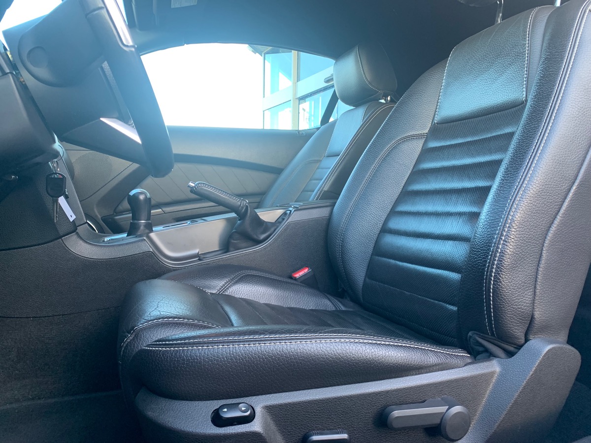 Ford MUSTANG GT V8 425 ch | GT | Aide stationnement arrière | Phares bi xénon | Jantes 19