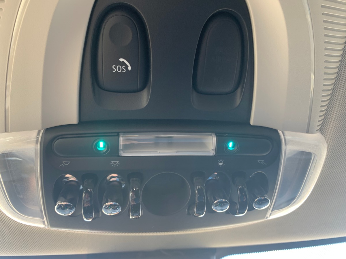 Mini Mini 5 Portes 136 | Cooper | Mode Sport | Sièges chauffants | GPS | Régulateur vitesse | Radars