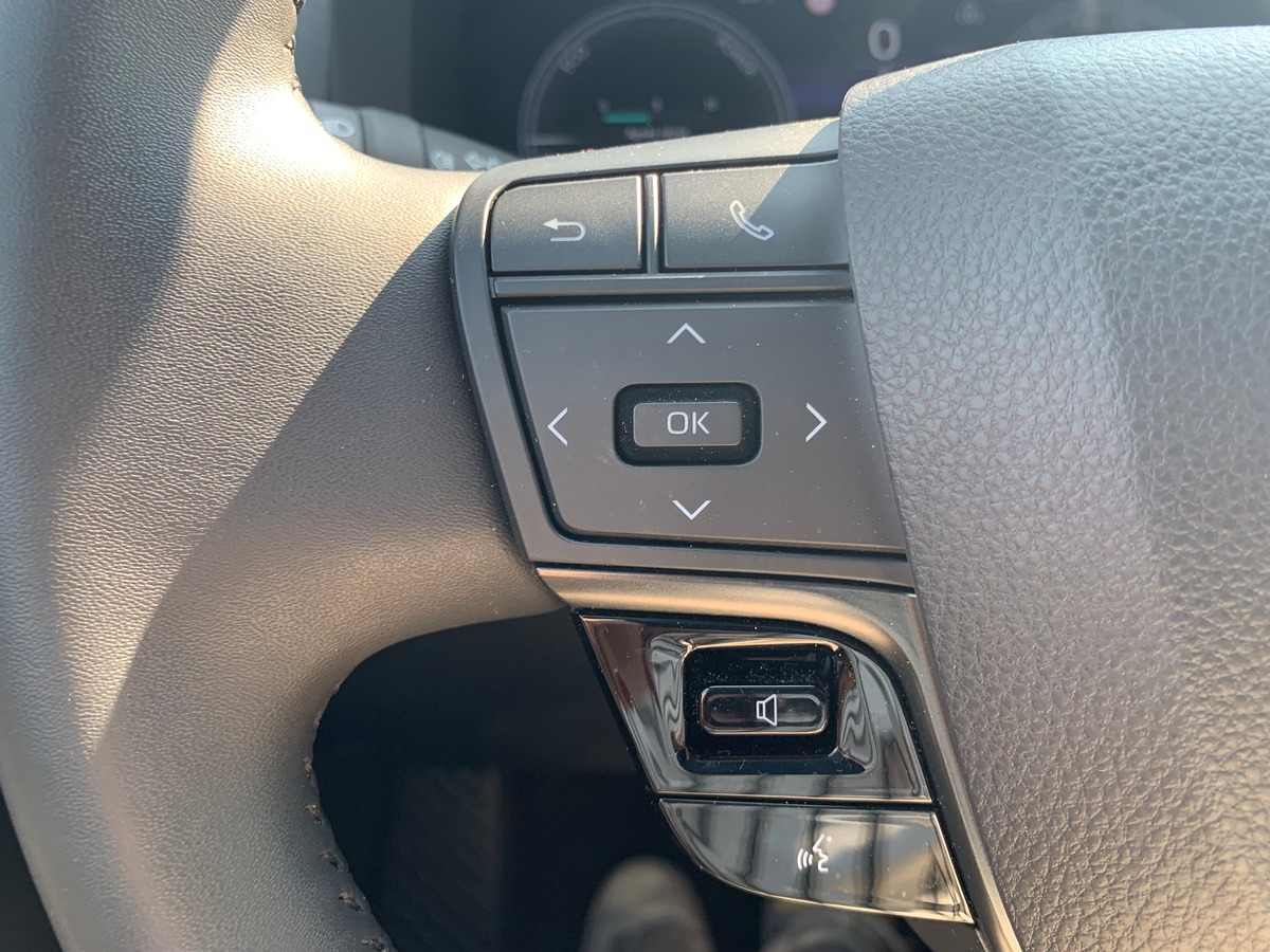 Toyota TOYOTA C HR 140 ch | Apple car Play Android Auto | Caméra de recul | Régulateur de vitesse