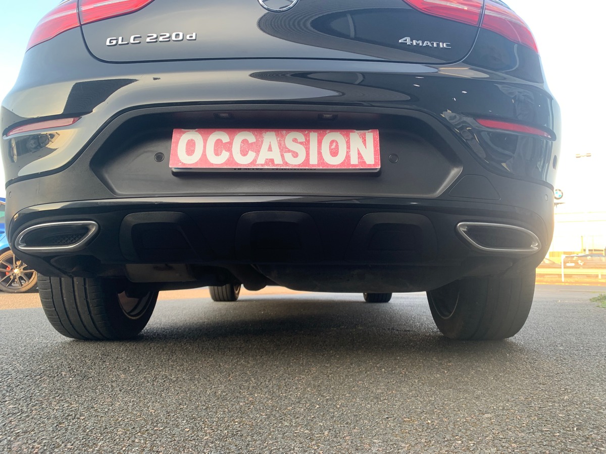 Mercedes-Benz GLC Coupé 170 ch | 4MATIC | Toit ouvrant | Caméra de recul | Avertisseur angles morts