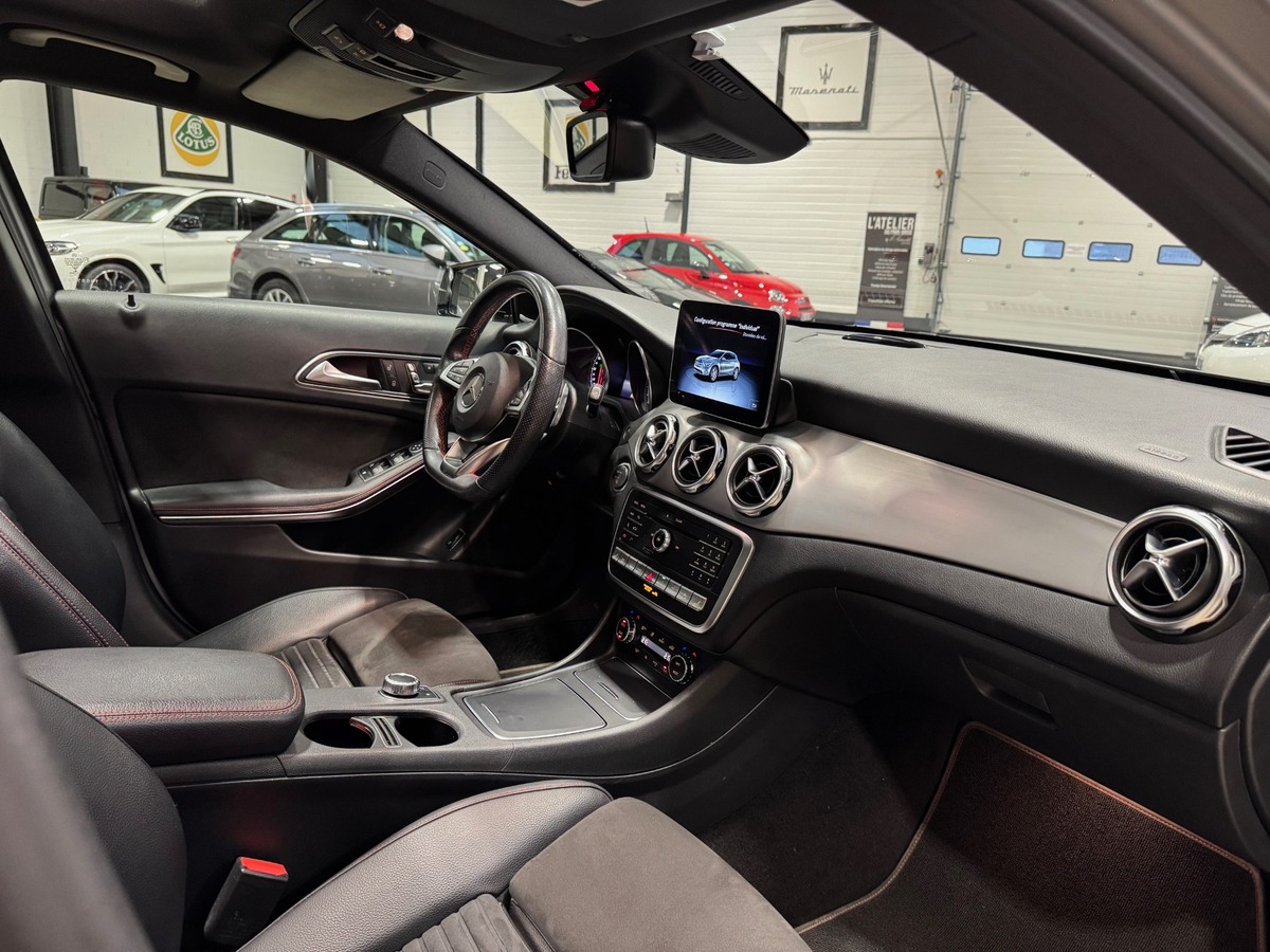 Mercedes-Benz Classe GLA 250 4MATIC 7G-DCT 211 AMG FASCINATION FULL