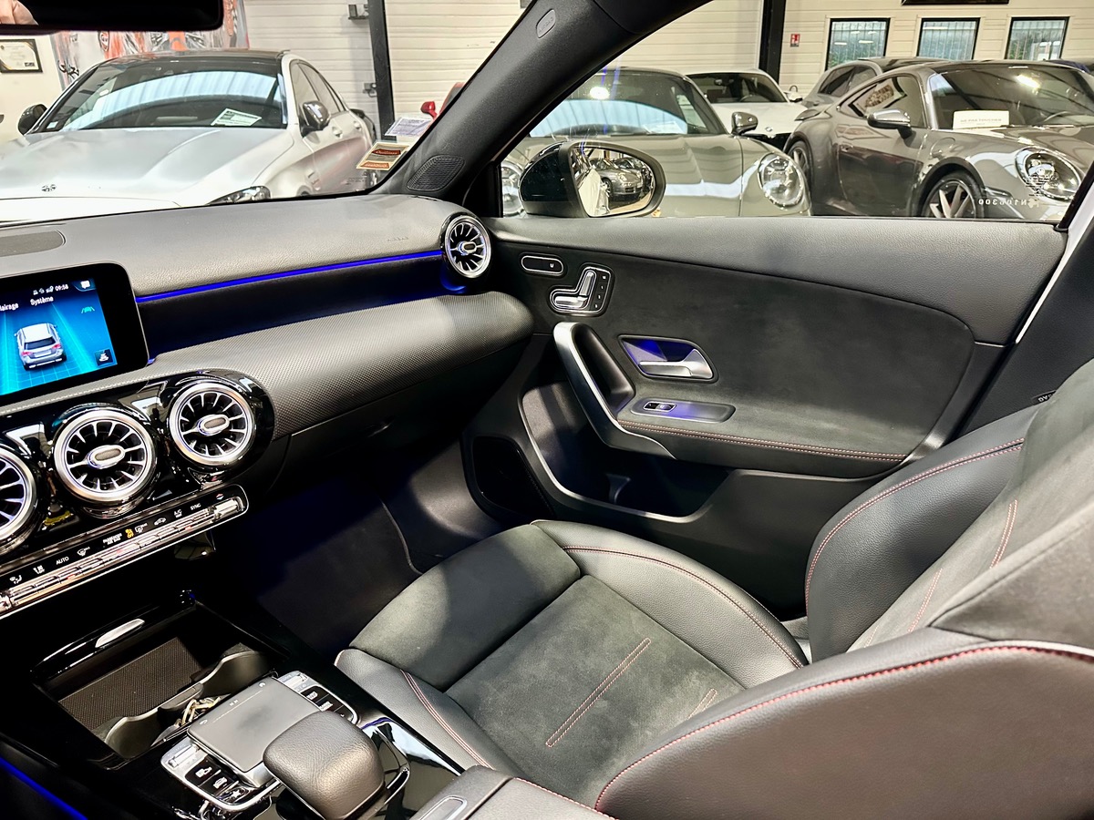 Mercedes Benz Classe A IV 200 D AMG Line 8G-DCT Options+++ a