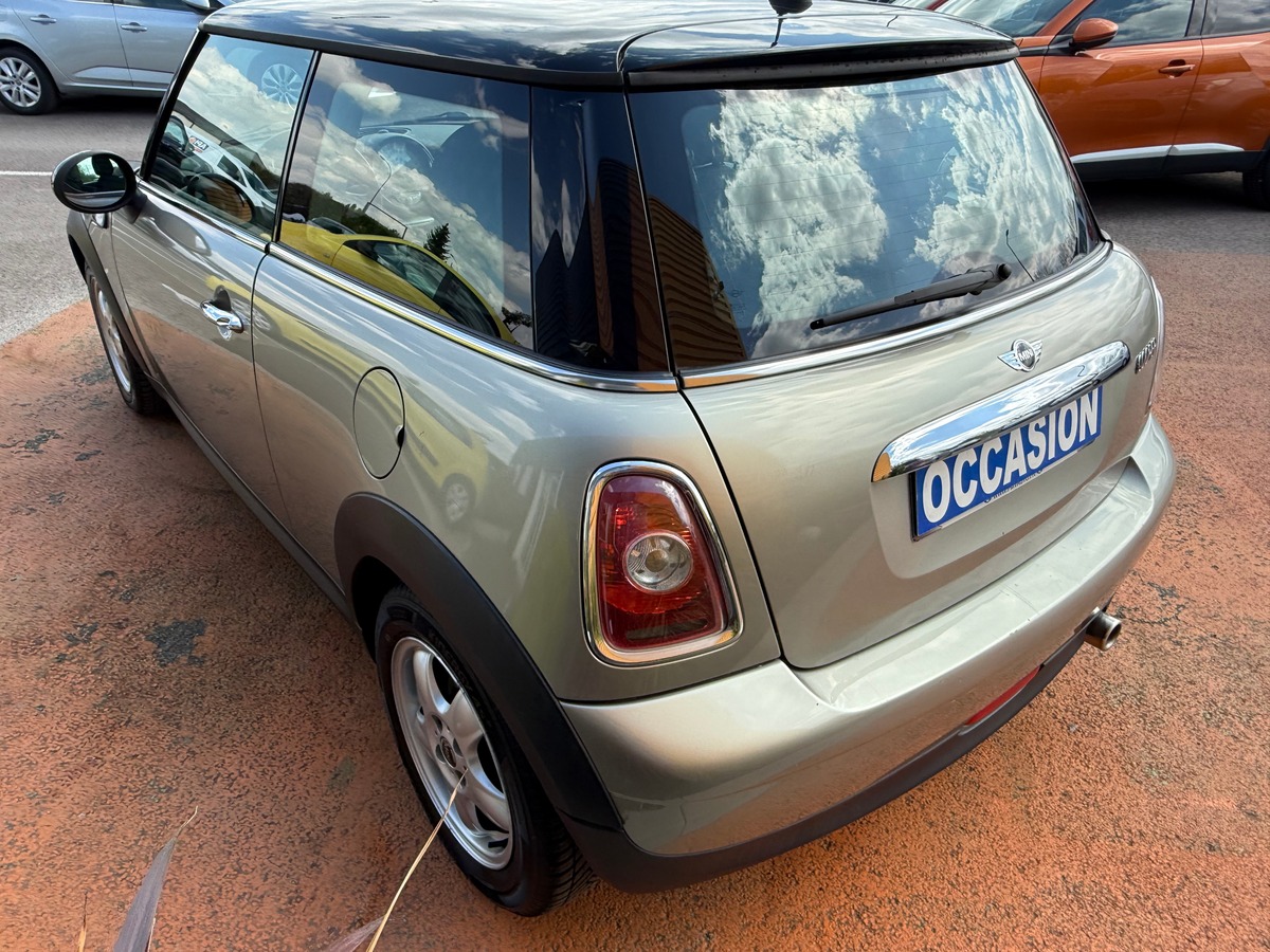 Mini Cooper 1.6 i 120 ch CLASSIQUE