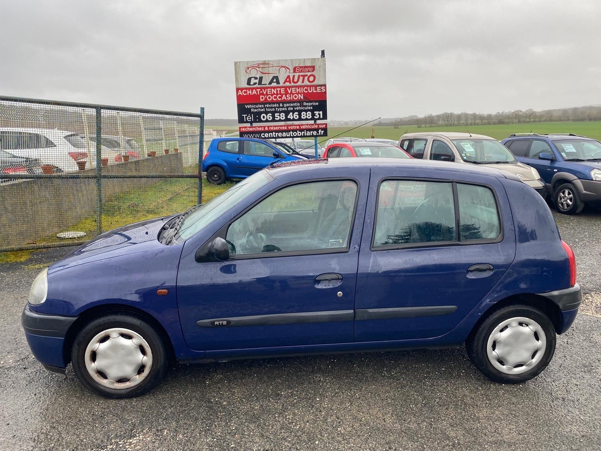 RENAULT Clio 1.2i 60cv 98165km