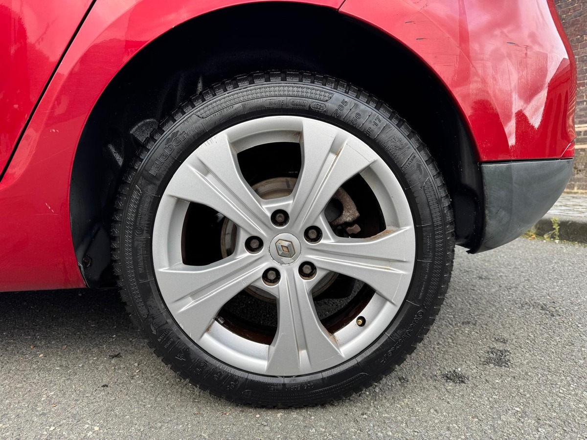 RENAULT Megane 1.5 DCI 110cv Dynamique - Garantie - première main