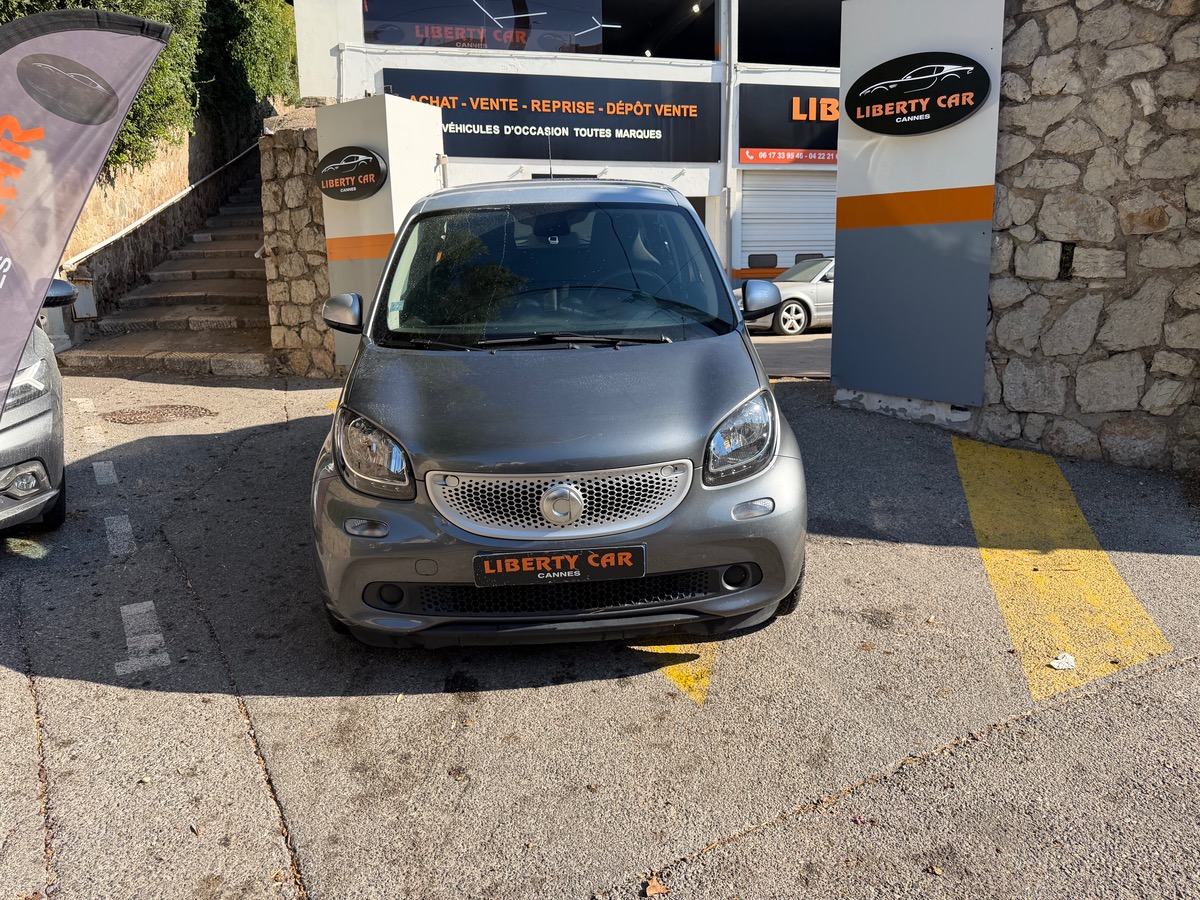 Smart Forfour 90CV / Prime / GPS/ 1er main / Km réel / intérieur Cuir