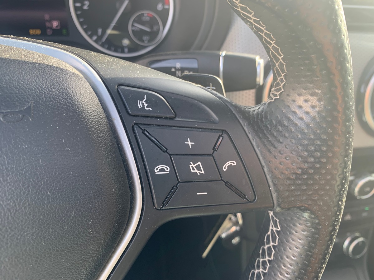 Mercedes-Benz Classe B 136 | Sport | Toit panoramique | Caméra recul | Régulateur | GPS | Attelage