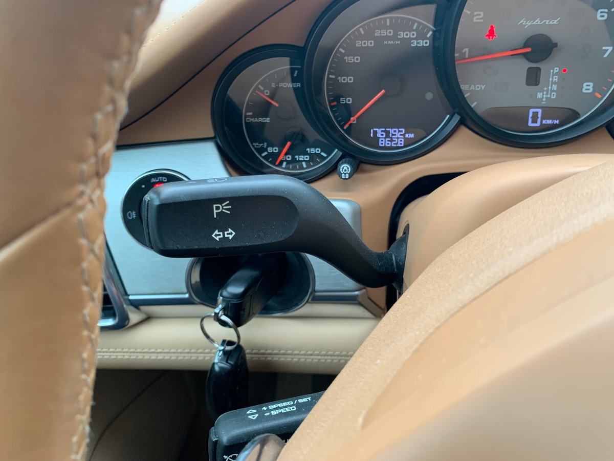 Porsche Panamera 380 ch | S Hybrid | Toit ouvrant | Mode Sport Plus | Siéges chauffants | Radars