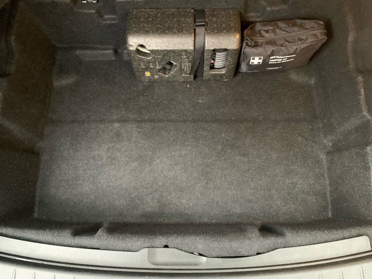 Bmw Série 2 ActiveTourer 136 ch | Luxury | Toit Panoramique | Démarrage sans clé | Hayon électrique