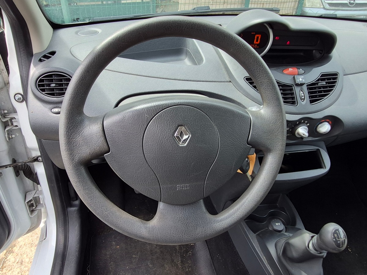 RENAULT Twingo 1.2 16V Access