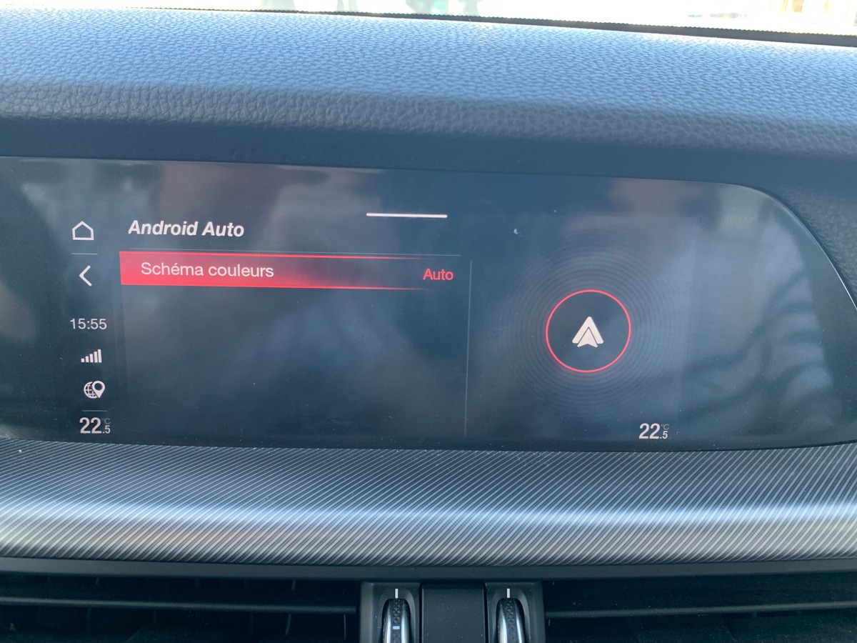 Alfa Romeo Stelvio 190 ch | Sprint | Caméra recul | Apple car Play | Coffre assisté électriquement