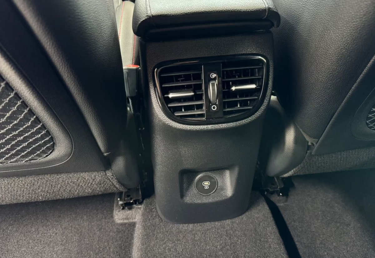 Kia Pro Cee'd 1.6 T-GDI 204ch GT DCT7