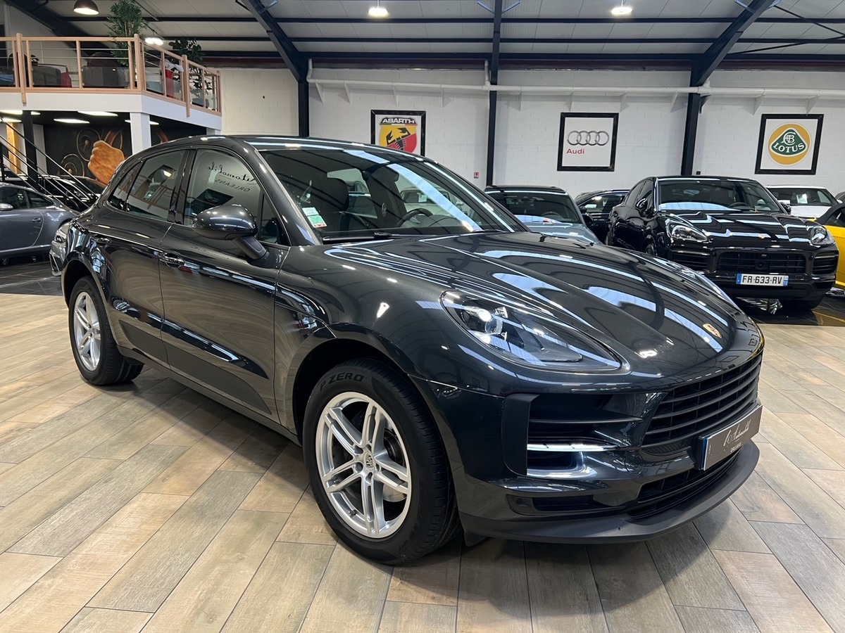 Porsche Macan (2) 2.0 245 PDK7