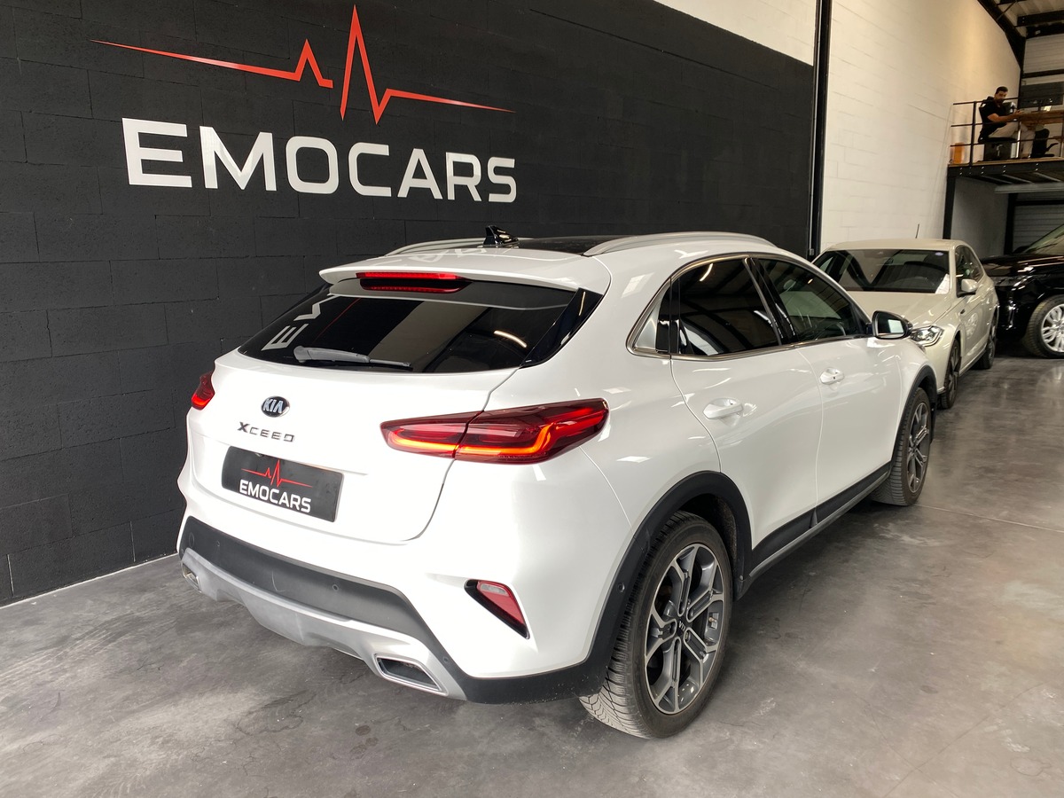 Kia XCeed hyb 141