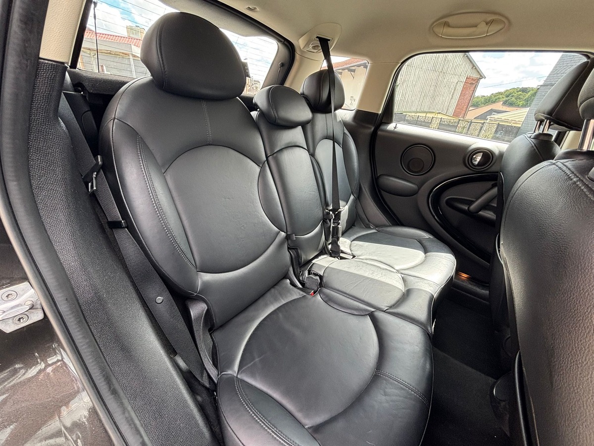 Mini Countryman COOPER D PACK CHILI BVM6 - Première main