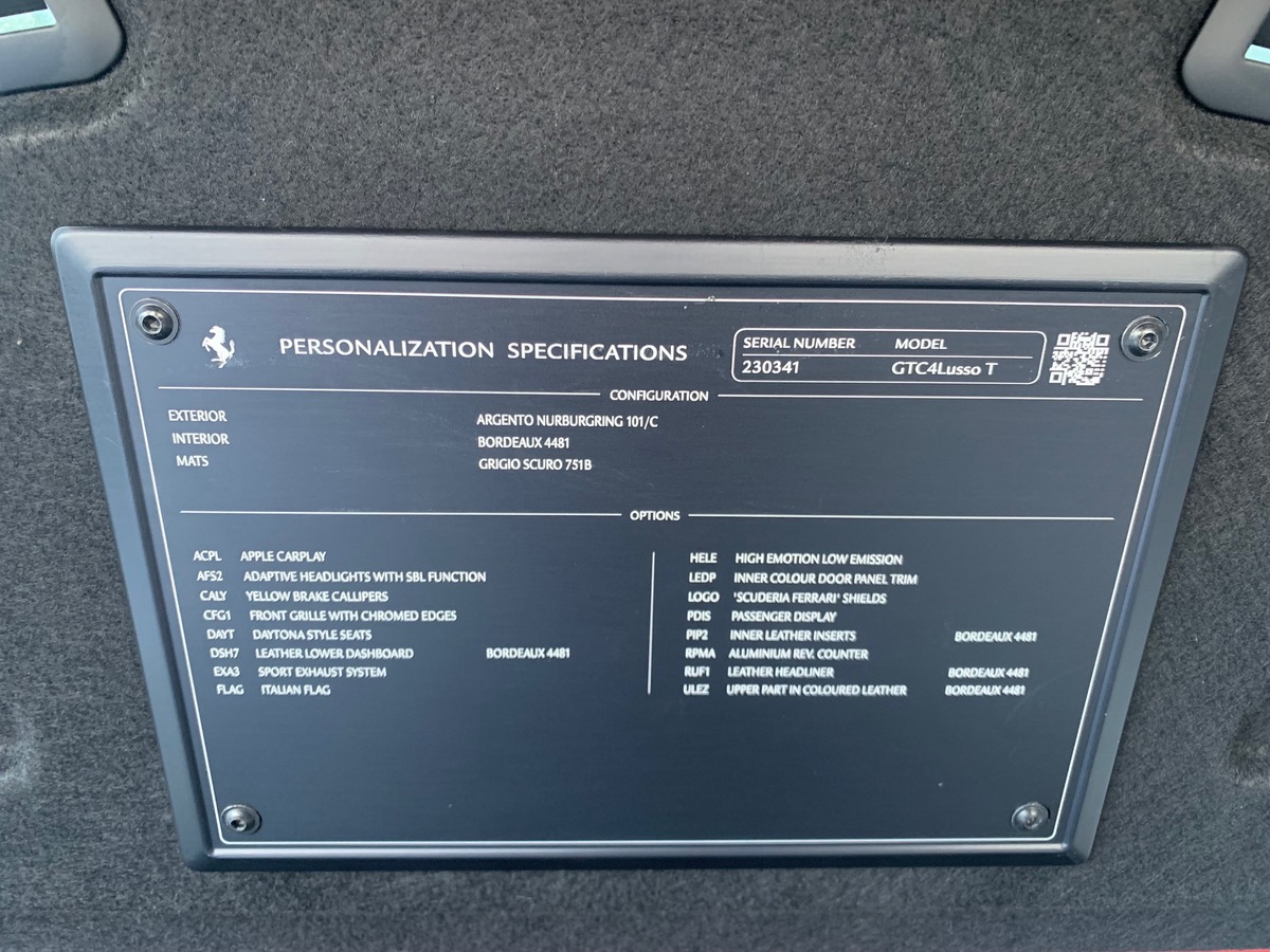 Ferrari GTC4LUSSO T 610 ch | V8 3.9 | Dernière révision constructeur à 22209 kms en 02/2025