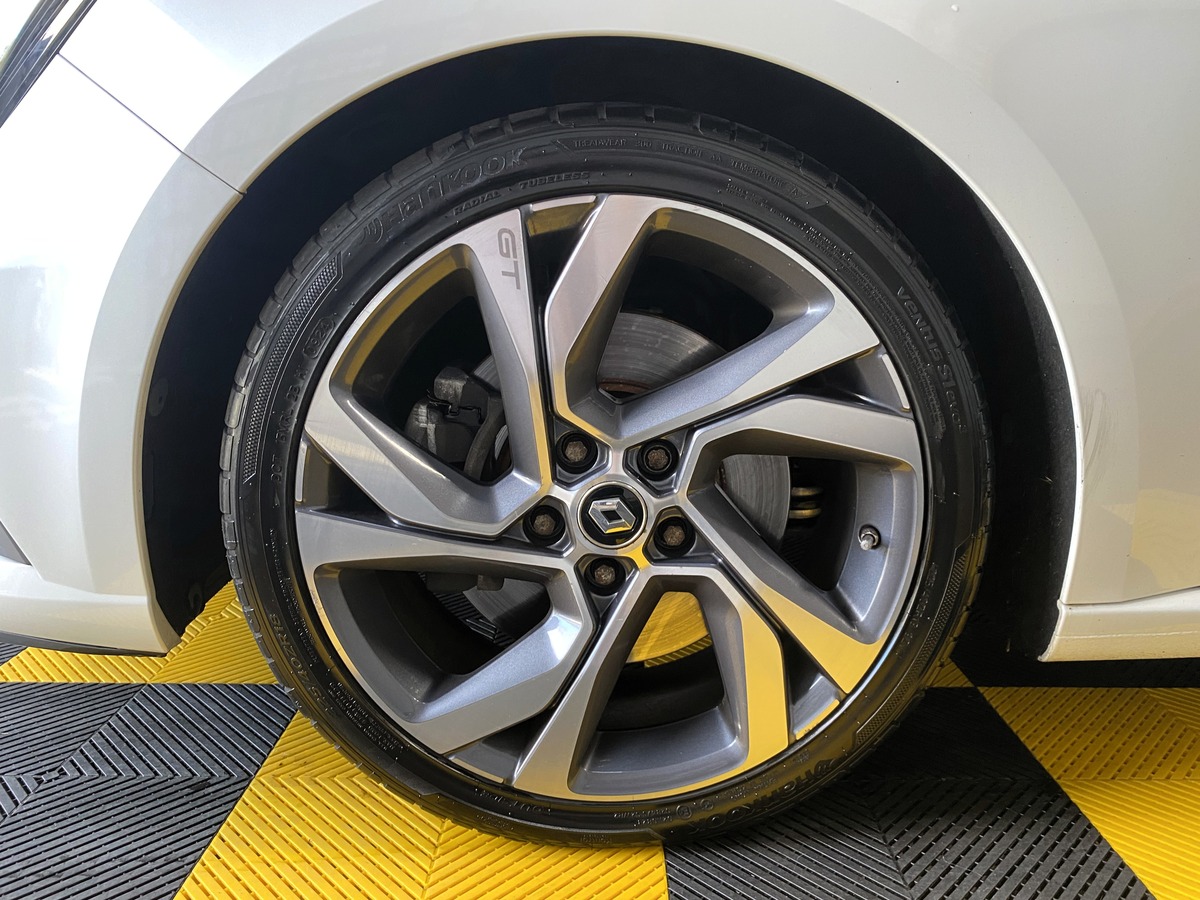 RENAULT Megane IV ESTATE 1.6 TCE 205 ENERGY GT EDC7