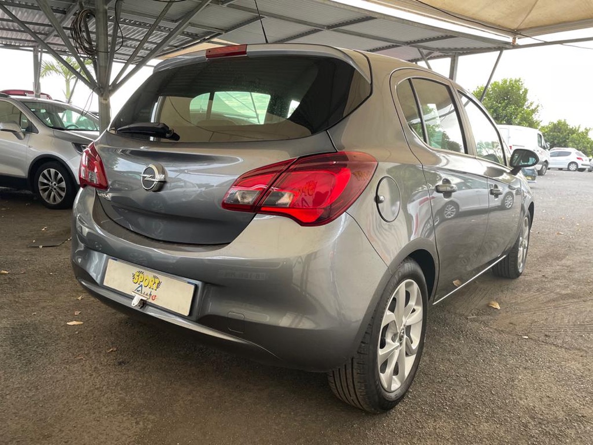 Opel Corsa 1.4i - 90cv