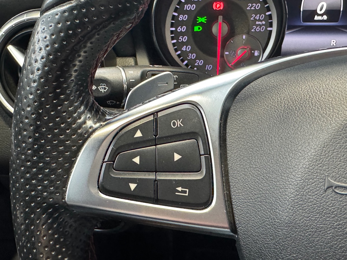 Mercedes-Benz CLA Shooting Brake 200 CDI 7G-TRONIC 136CV FASCINATION AMG TOIT OUVRANT C