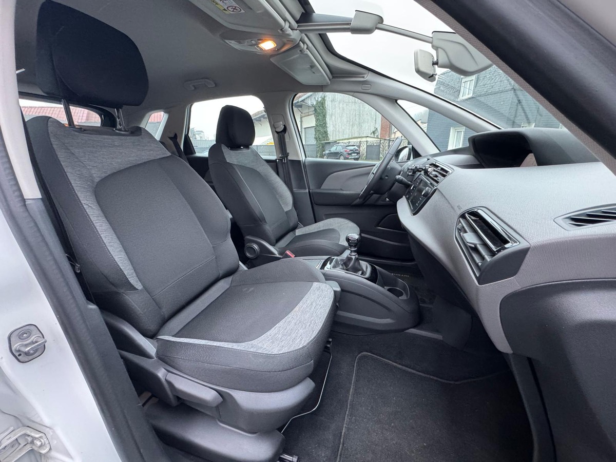 Citroën C4 SpaceTourer 1.2 130CV S&S LIVE - Première main