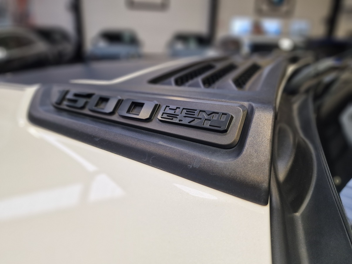 Dodge RAM 1500 5.7 HEMI V8 SPORT 390 59990E TTC G