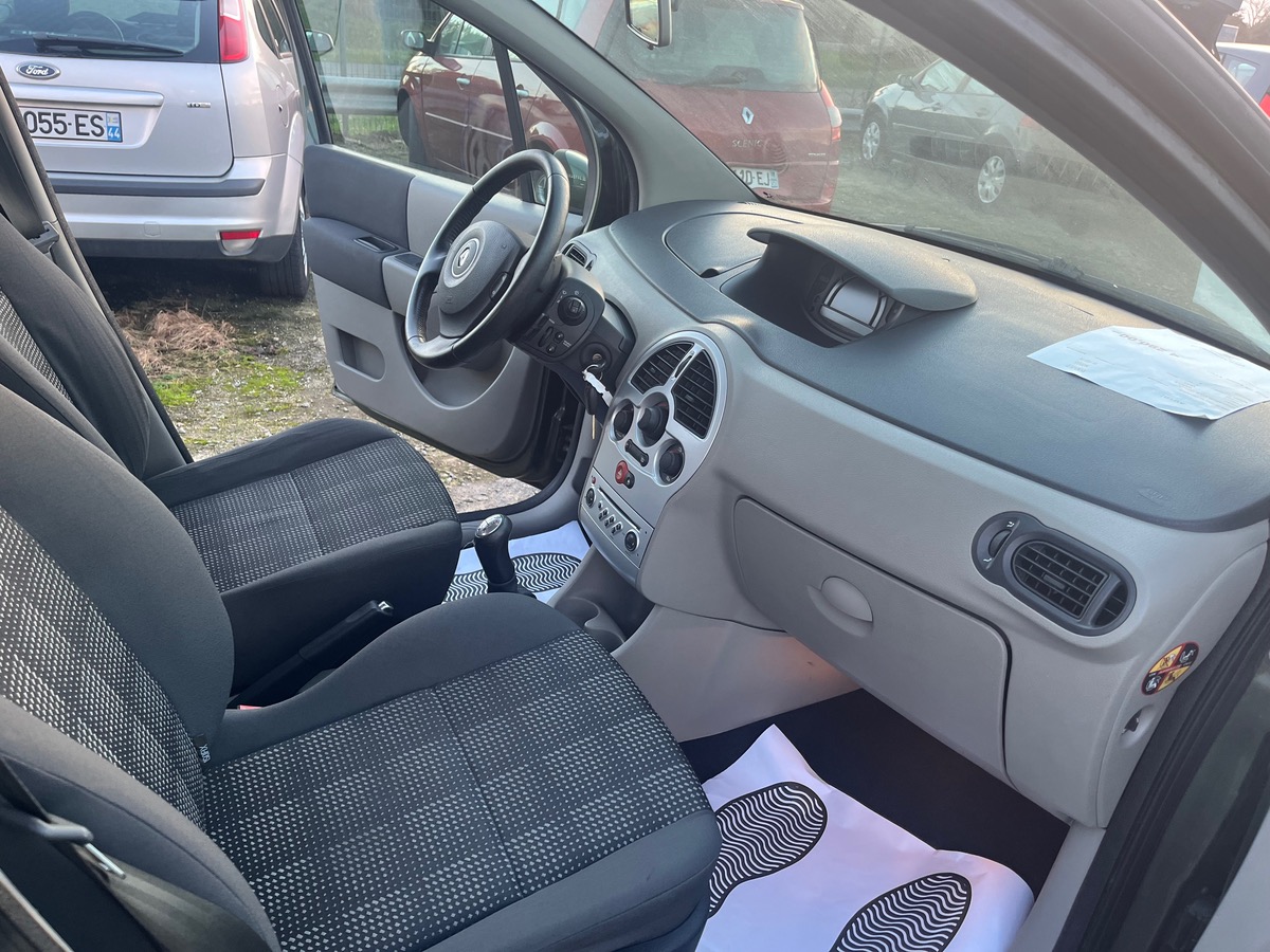 RENAULT Modus 1.5 dci 85 CH 165921KM
