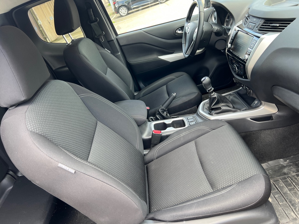 Nissan Navara 2.3L KING CAB 163ch,  SUIVI COMPLET, GARANTIE CONSTRUCTEUR