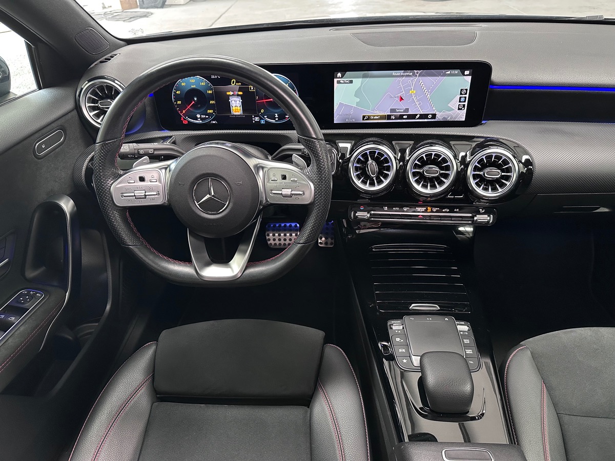 Mercedes-Benz Classe A IV (2) 200 D AMG LINE 8G-DCT