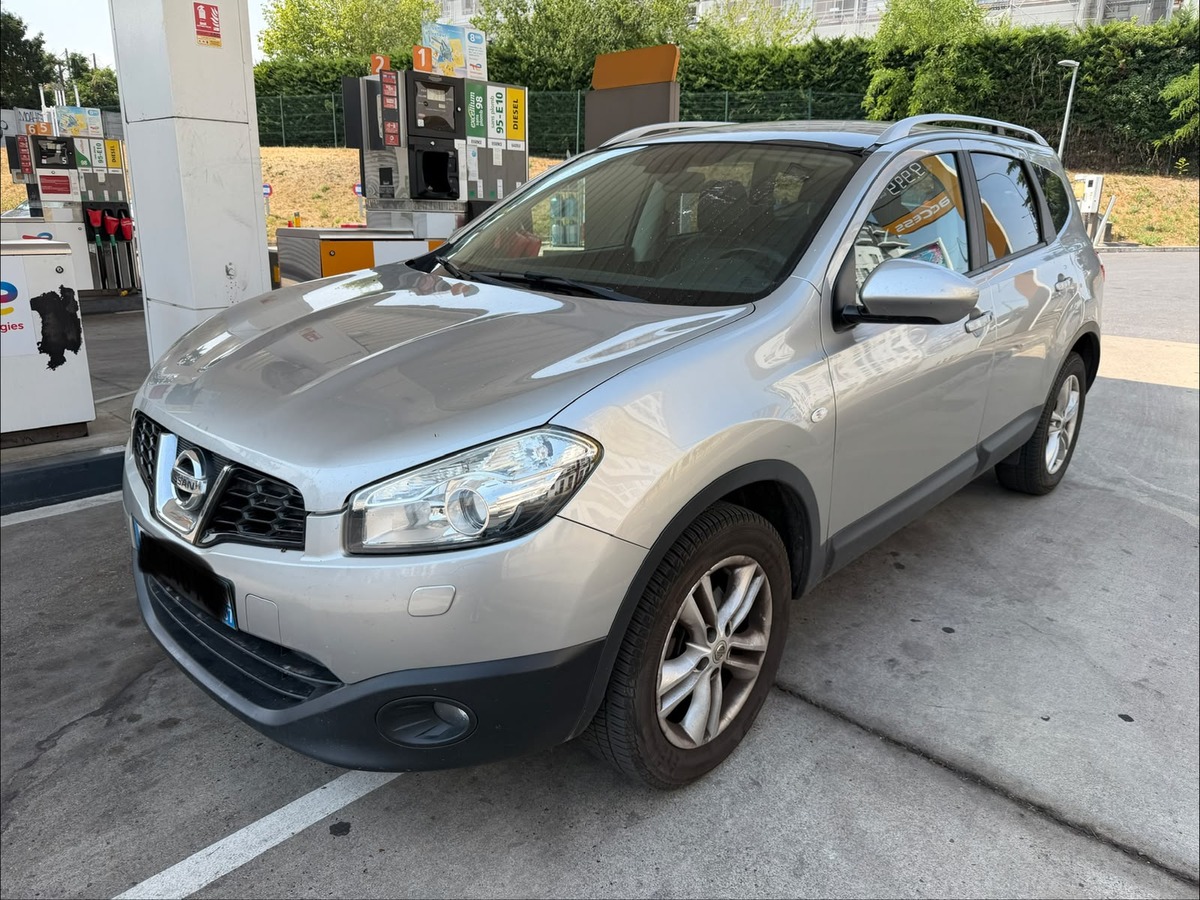 Nissan Qashqai+2