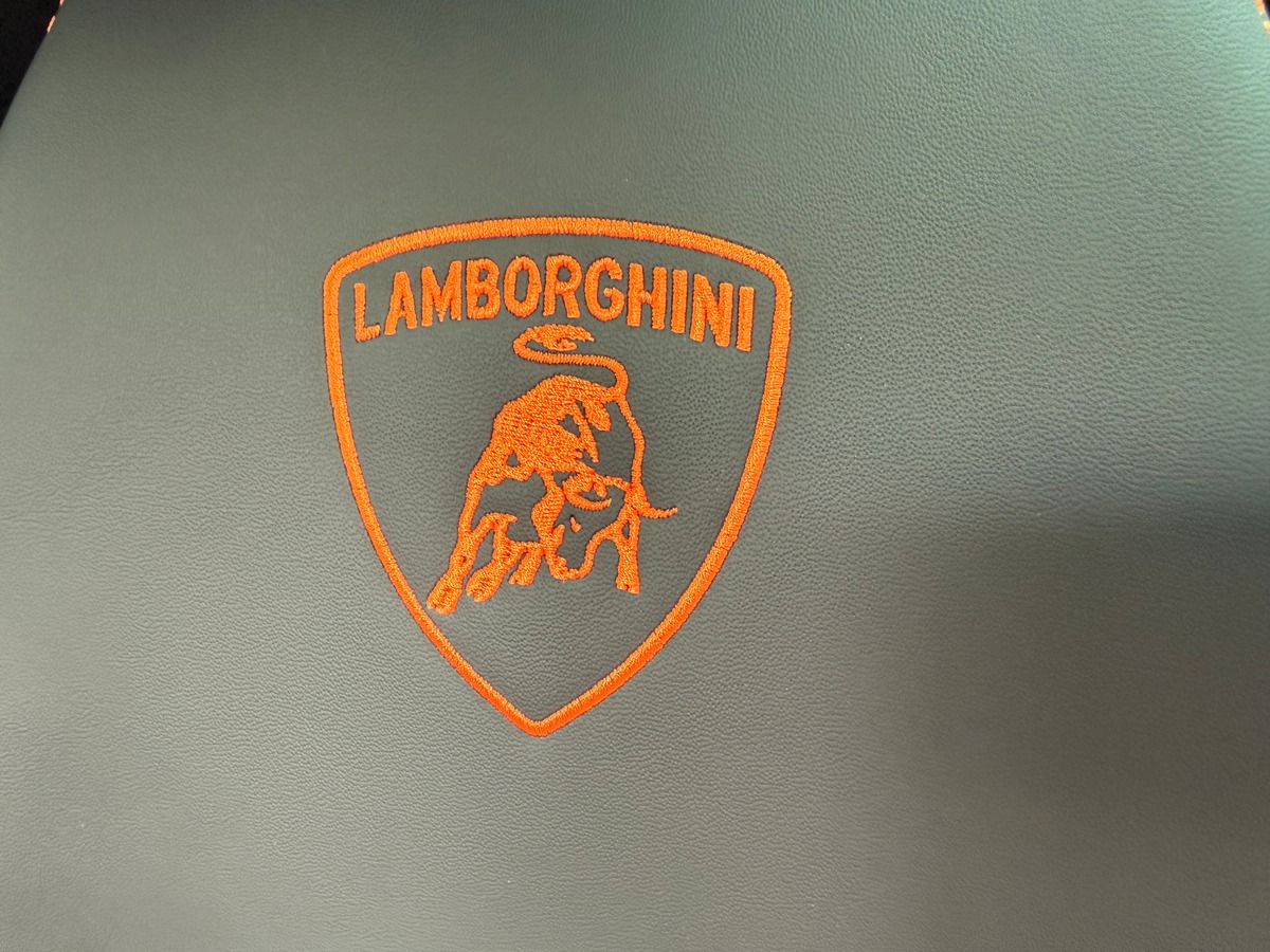 Lamborghini Urus 4.0 V8 800 CH SE / 1ERE MAIN / 14417 KMS