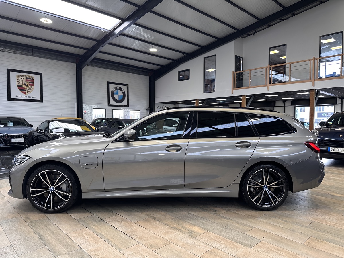 Bmw Série 3 Touring 330e M SPORT 292 cv - 1ère Main Française - Toit ouvrant - Hifi Harman Kardon