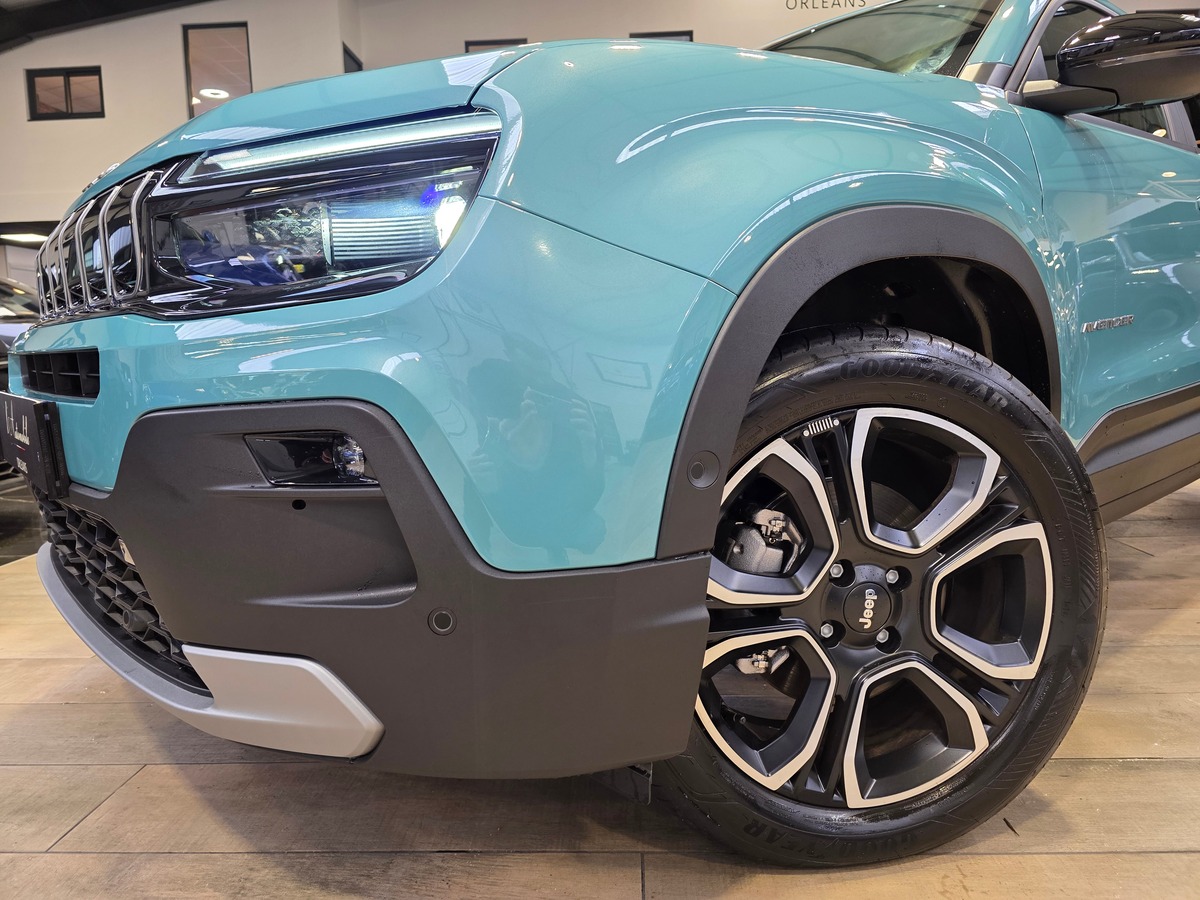 Jeep Avenger (2) 1.2 TURBO T3 100 E-HYBRID SUMMIT JBL / CAMERA C