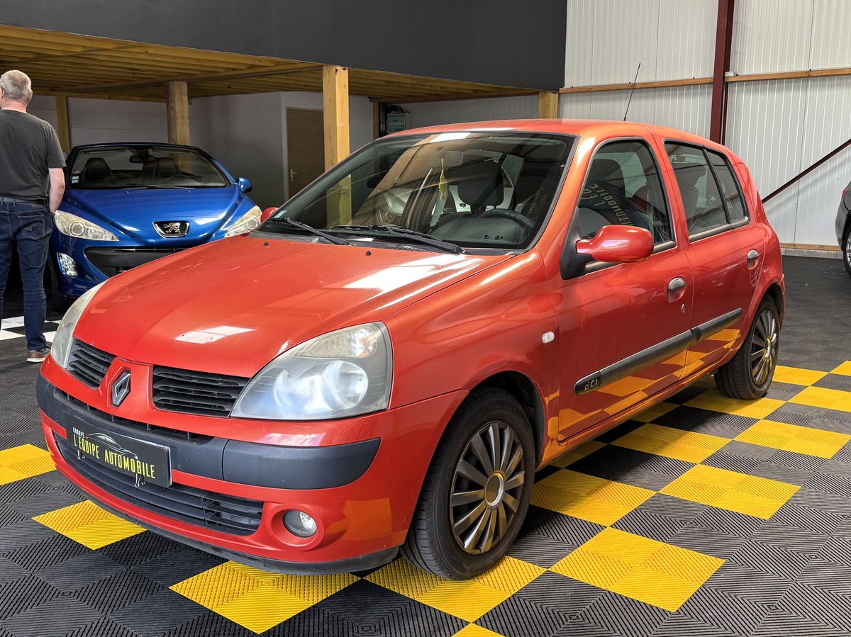 RENAULT Clio II II (2) 1.5 DCI 65 EXTREME 5P
