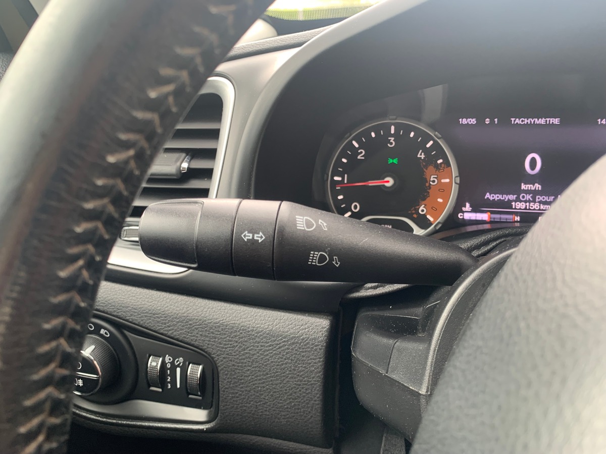 Jeep Renegade 120 chevaux | Régulateur de vitesse | Radar de recul | Bluetooth | Cuir | GPS