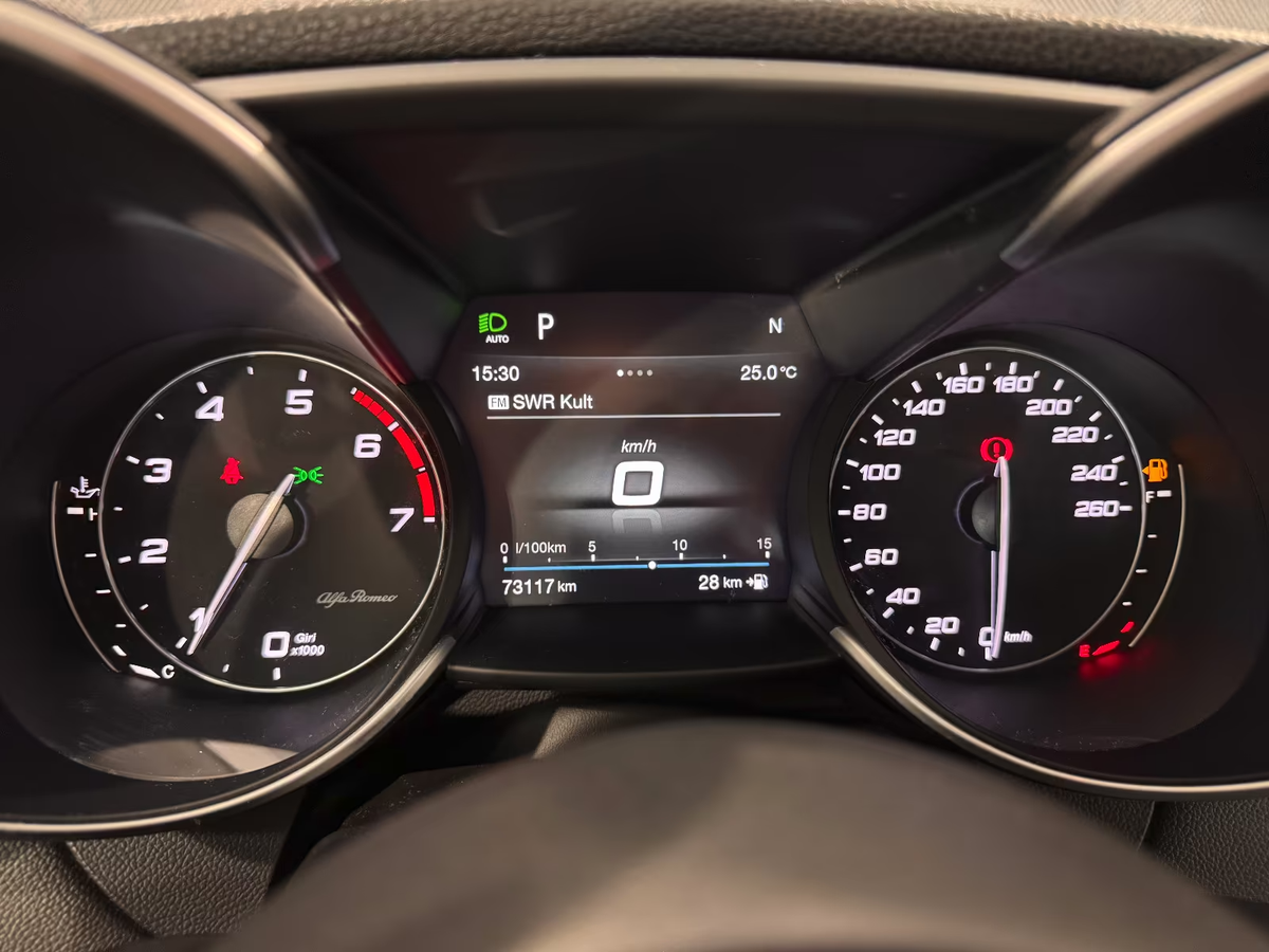 Alfa Romeo Giulia 2.0 TB 280ch Veloce Q4 AT8