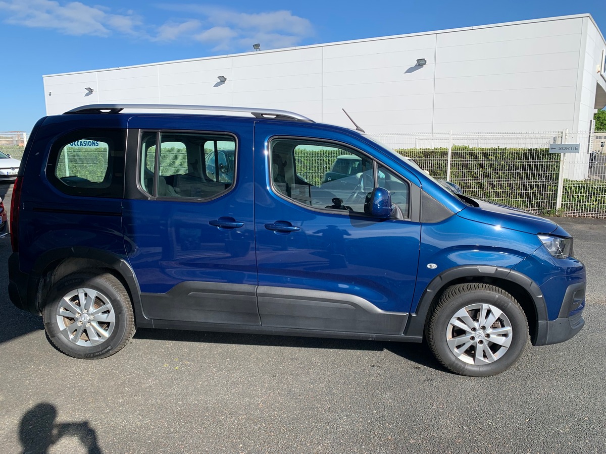 Peugeot Rifter 130 ch | Standard | Allure | Apple car Play | Régulateur de vitesse | Radar arriére