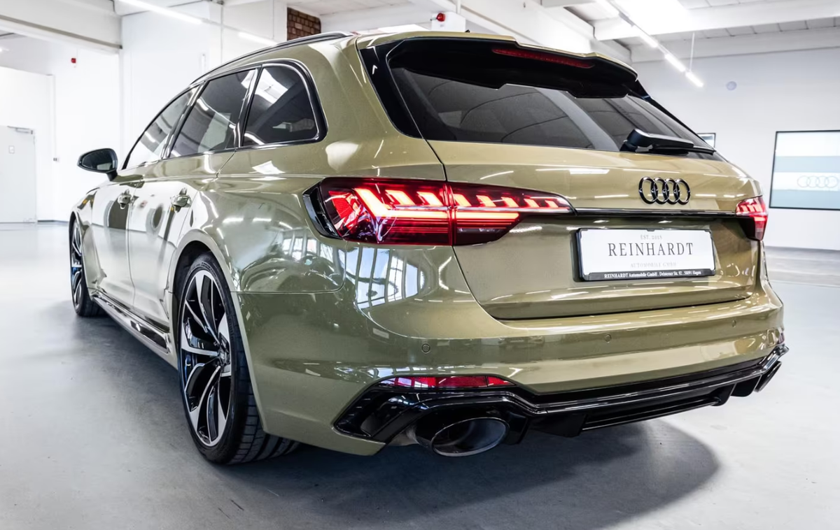 Audi RS4 Avant V 2.9 V6 TFSI 450ch quattro tiptronic 8