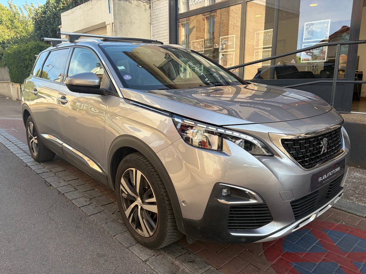 Peugeot 5008