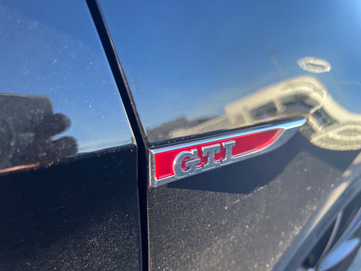 Volkswagen Golf GTI TCR | Stage 1 | Régulateur | Sièges chauffants | GPS | Ligne compléte Akrapovic