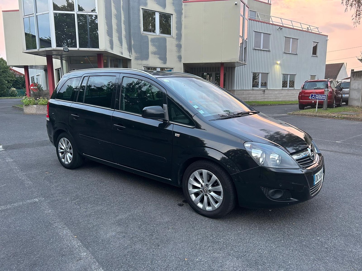 Opel Zafira 1.7 CDTI 125 CV 1er main 7 places 4XCBL